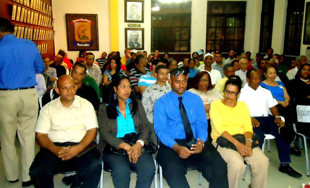 Asistentes a Asamblea de Delegados